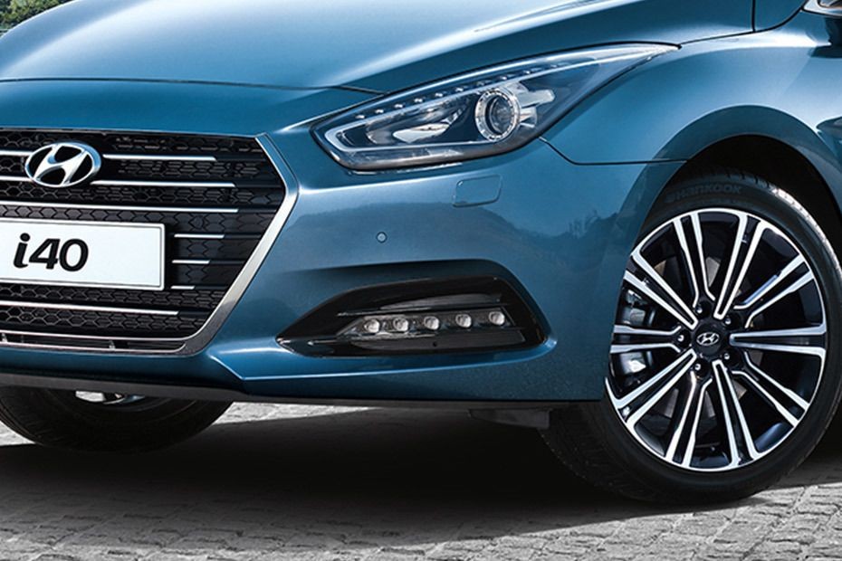 i40 Front Fog Lamp