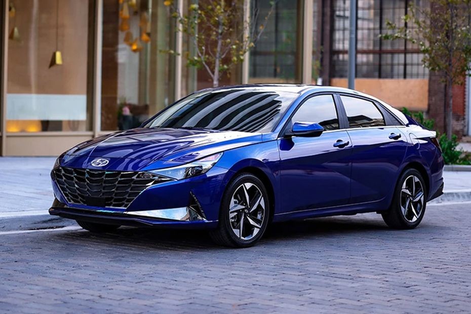 Elantra (2021-2024) Front angle low view