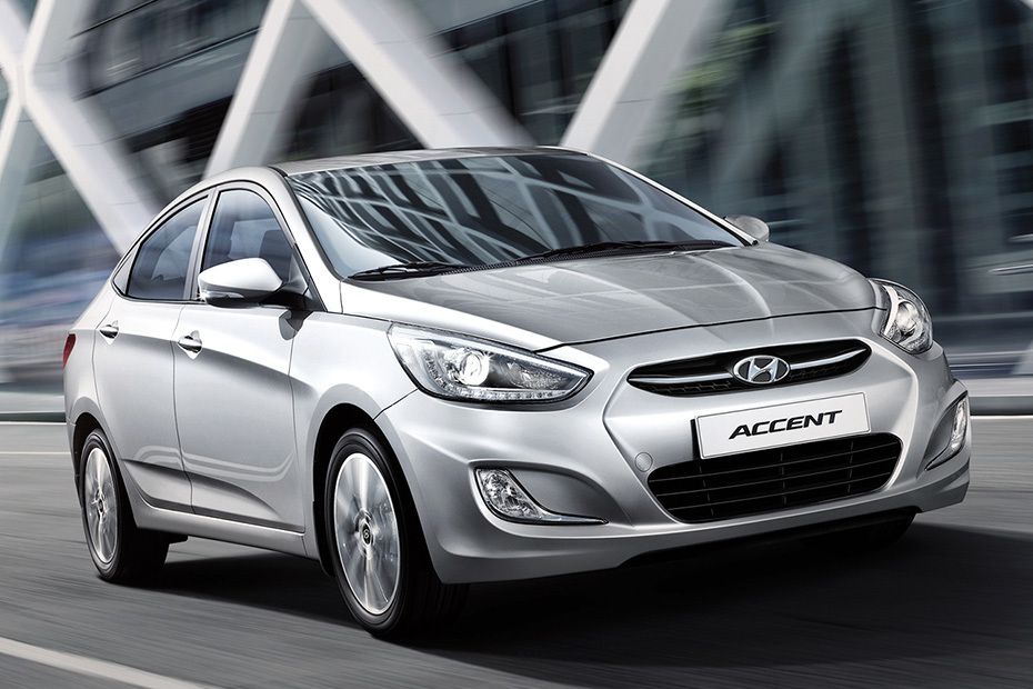 Hyundai Accent (2012-2021) Front Medium View
