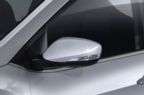 Hyundai i30 Drivers Side Mirror Front Angle