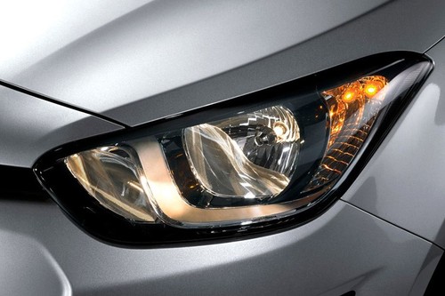 i20 5DR Headlight
