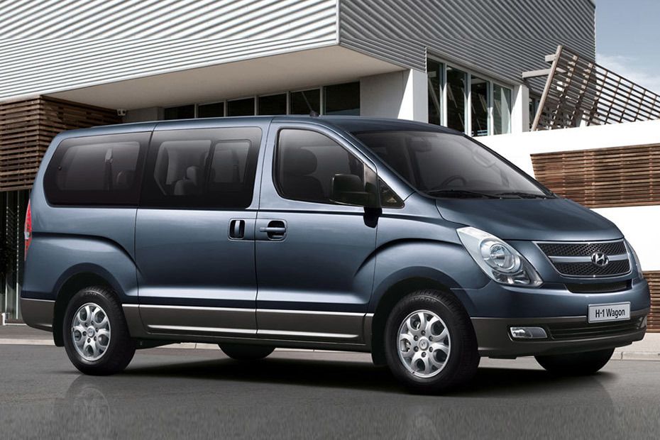 Hyundai H-1 Front Cross Side View