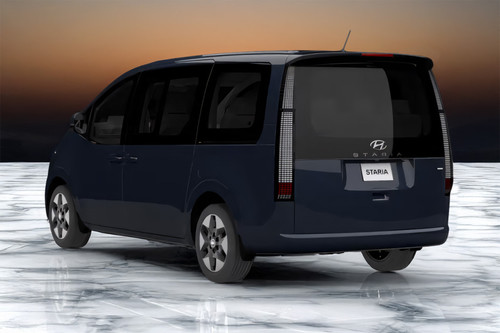 Rear Cross Side View of Hyundai Staria