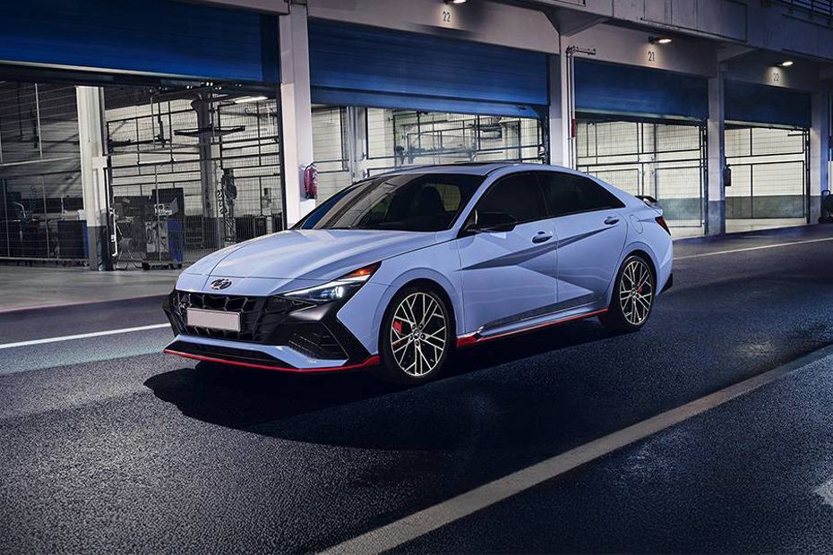 ELANTRA N Front angle low view