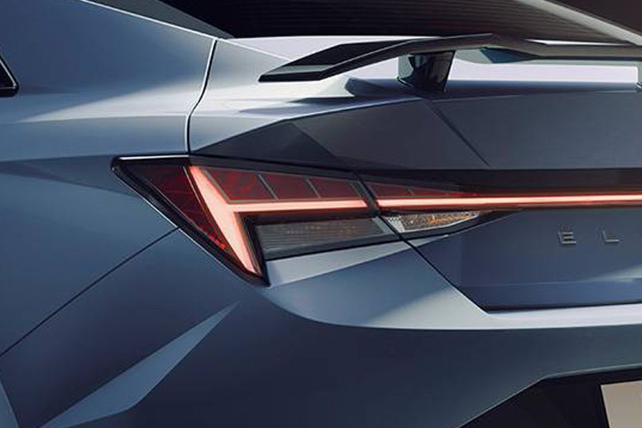 ELANTRA N Tail light