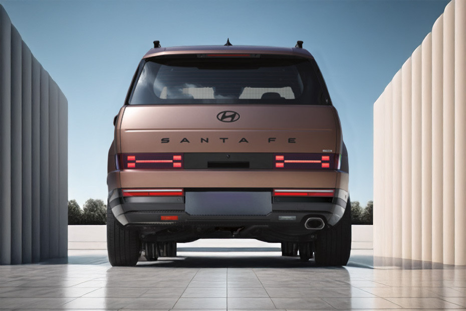 Full Rear View of Hyundai Santa Fe
