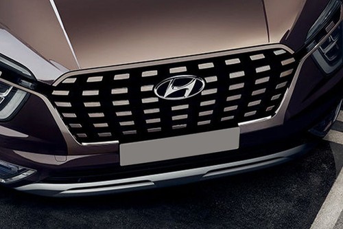 Creta Grand (2023-2024) Grille View