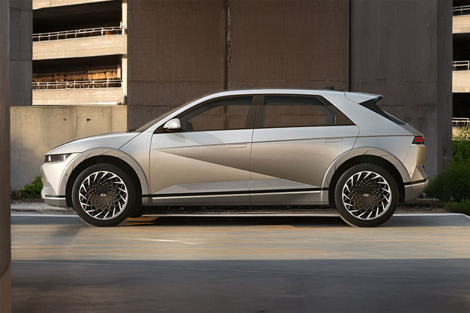 IONIQ 5 Side view