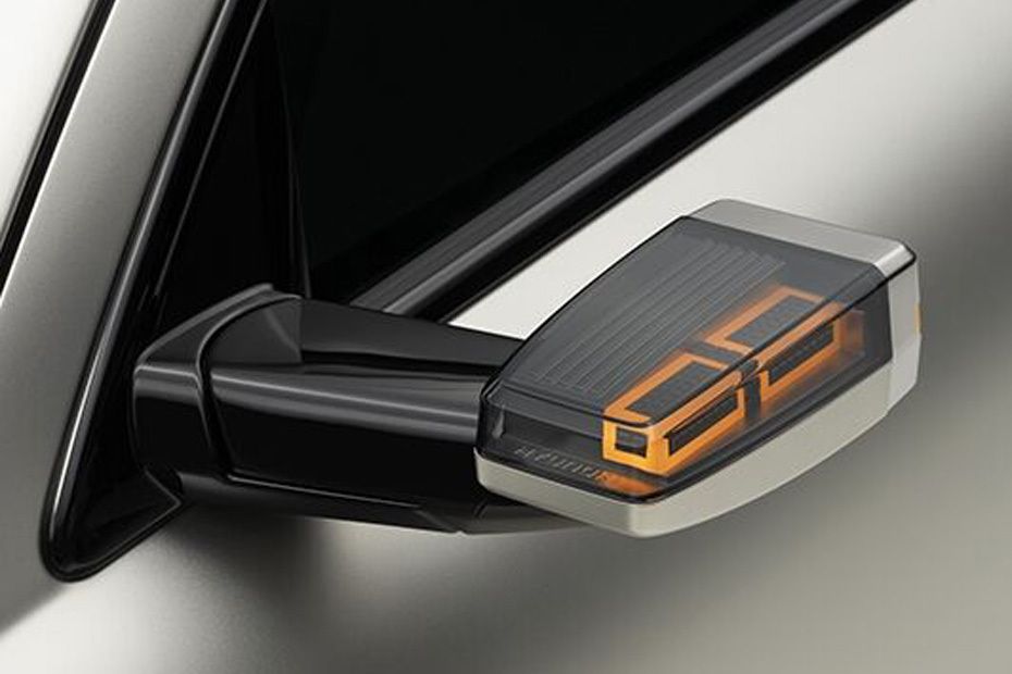 Hyundai Ioniq 6 Drivers Side Mirror Front Angle