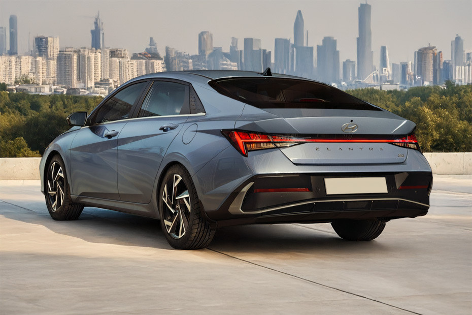 Rear Medium View of Hyundai Elantra