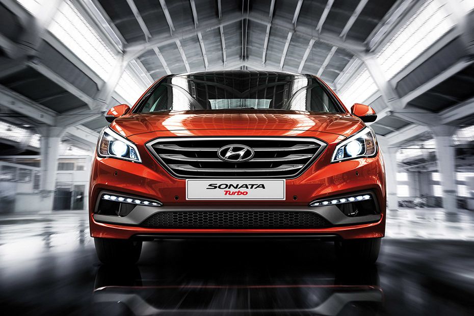 Full Front View of Sonata Turbo