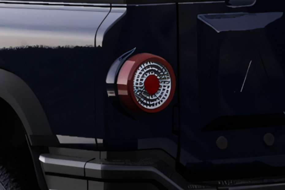 Grenadier Station Wagon Tail light