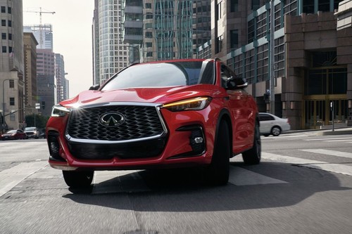 QX55 Tilted Front View