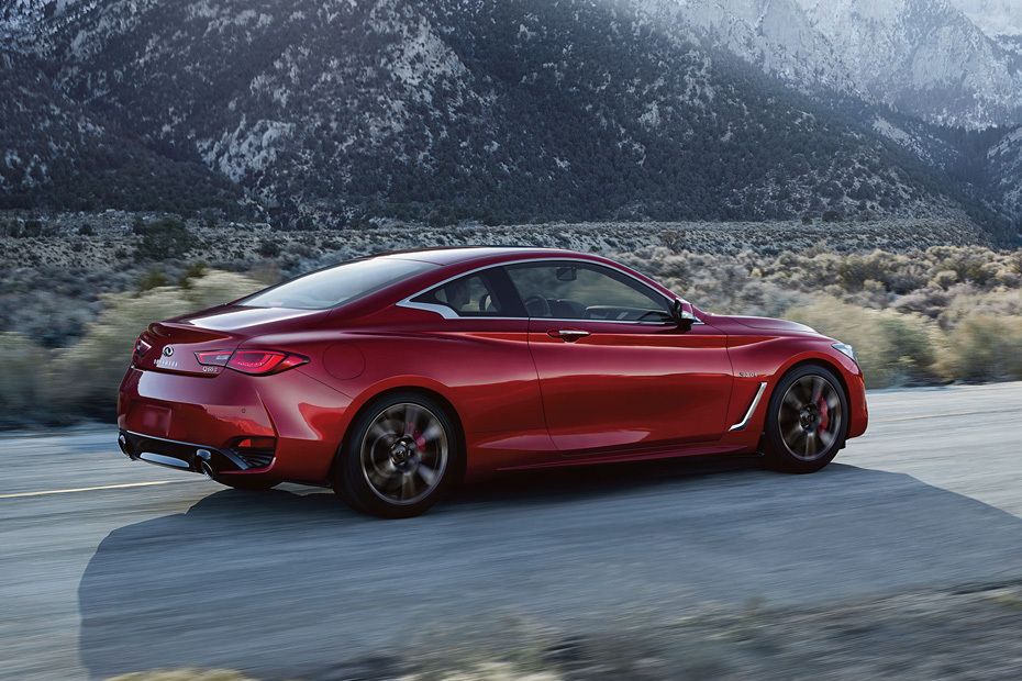 Q60 (2022-2023) Rear angle view