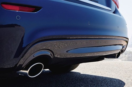 Exhaust Pipe of Infiniti Q70