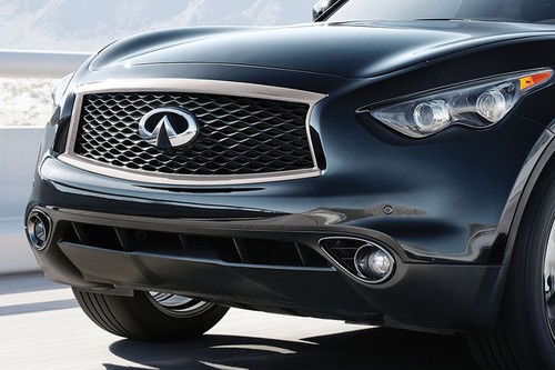 QX70 Grille View