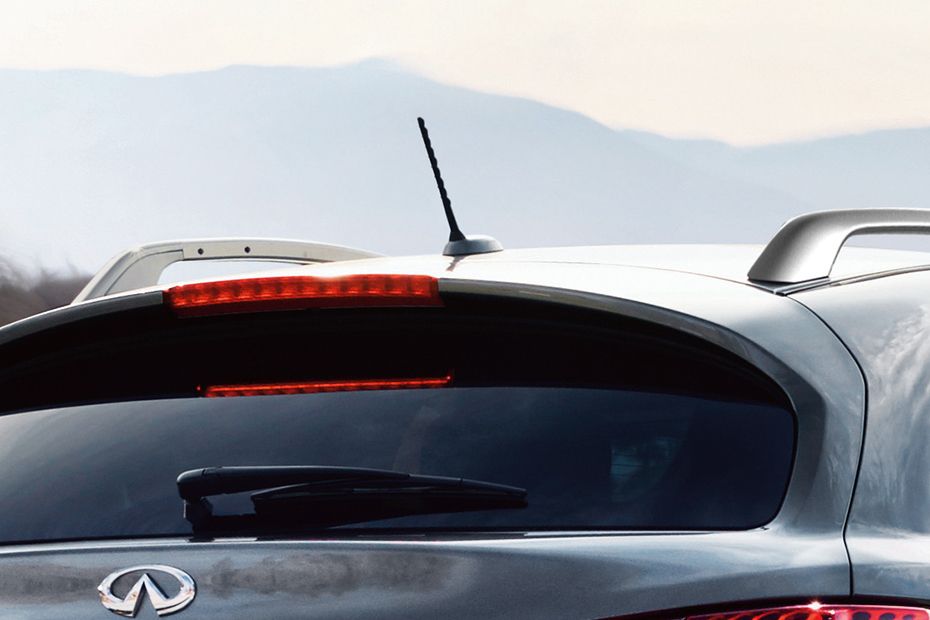QX70 Roof Antenna