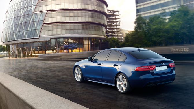 XE R-Sport Side view
