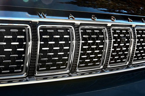 Grand Wagoneer Grille View