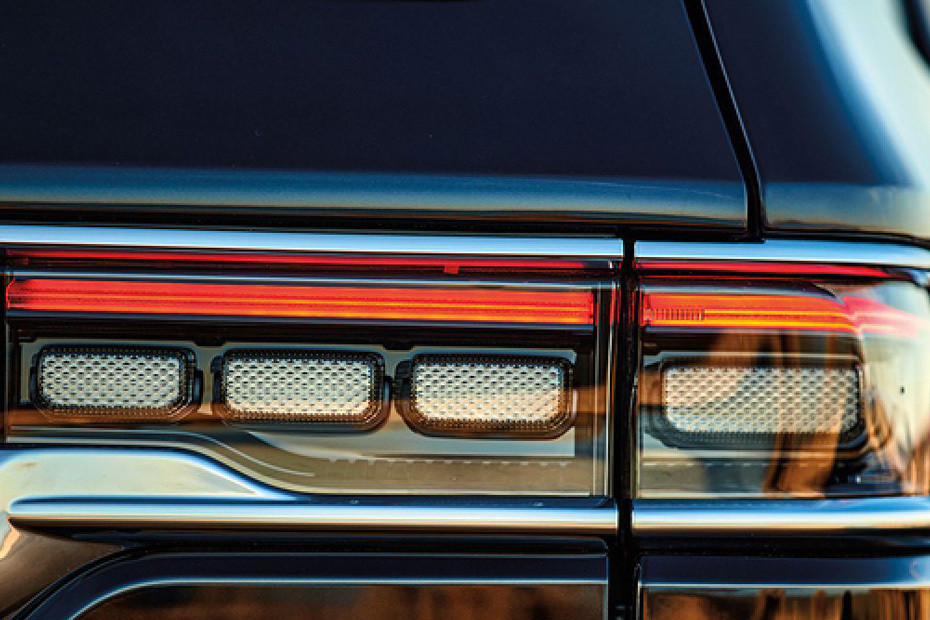 Grand Wagoneer Tail light