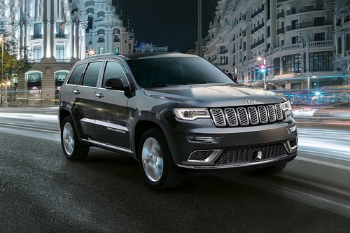 Jeep Grand Cherokee-2012 Front Cross Side View
