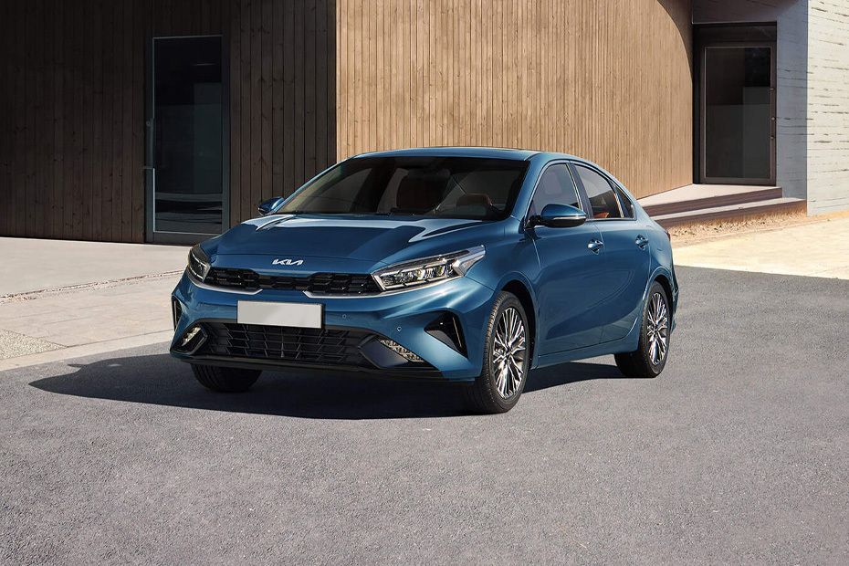KIA Cerato Front Side View