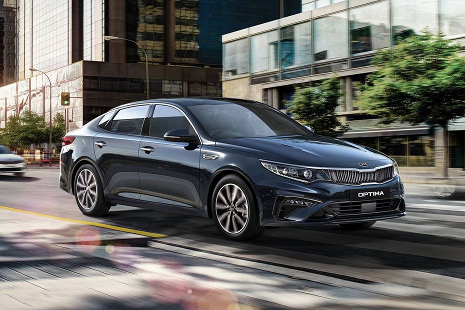 KIA Optima Front Cross Side View