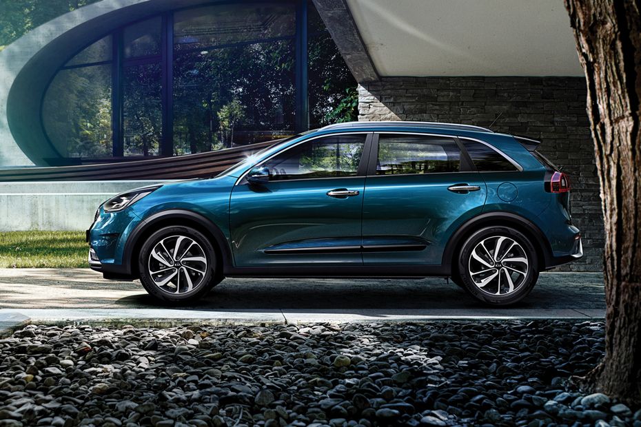 Niro (2021-2022) Side view