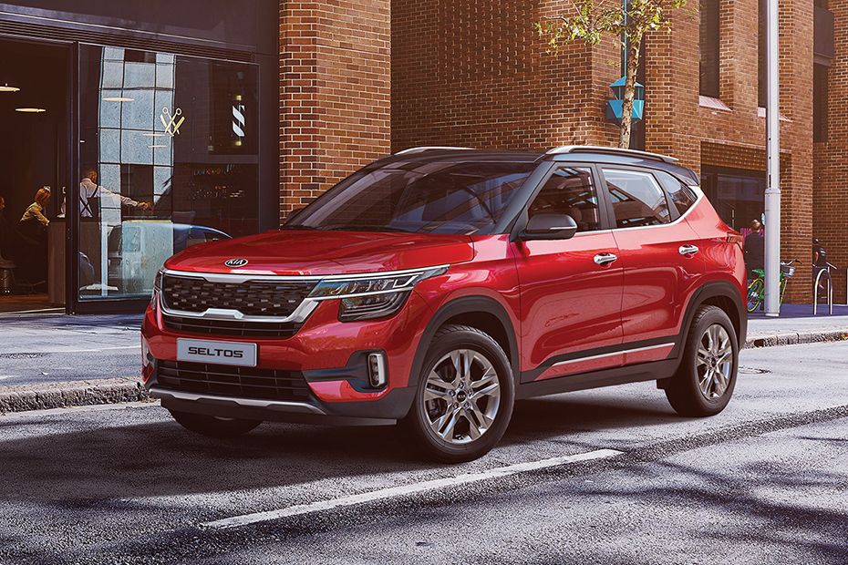 KIA Seltos (2022-2023) Front Side View