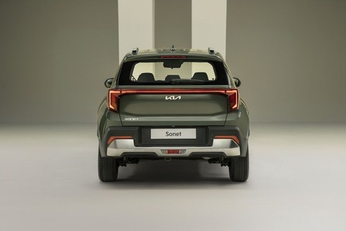 Full Rear View of KIA Sonet