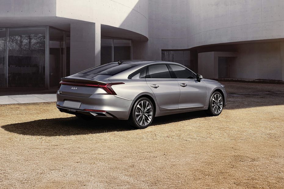 K8 (2023-2024) Rear Medium Side View