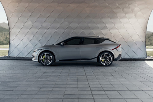 EV6 Side view