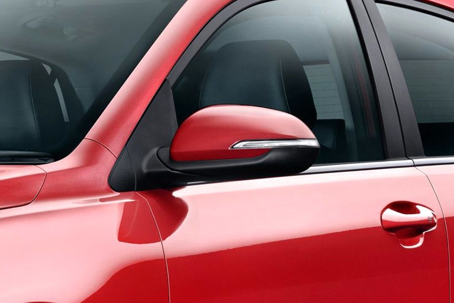 KIA Rio 5-Door Drivers Side Mirror Front Angle