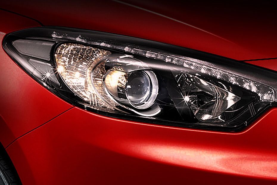 Cerato 5 Door Headlight