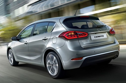 Rear Cross Side View of KIA Cerato 5 Door