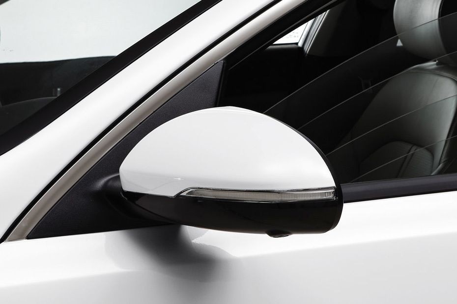 KIA Optima (2012-2021) Drivers Side Mirror Front Angle