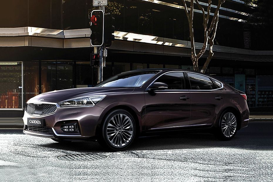 Cadenza Front angle low view