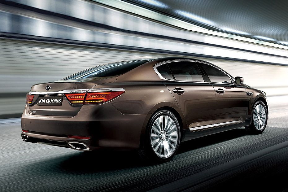 Quoris Rear angle view