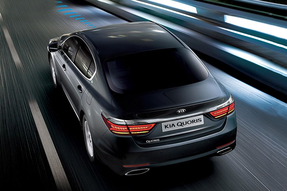 Rear Medium View of KIA Quoris