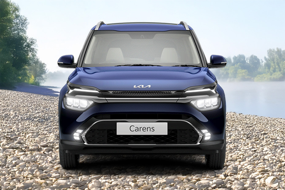 Full Front View of Carens (2023-2024)
