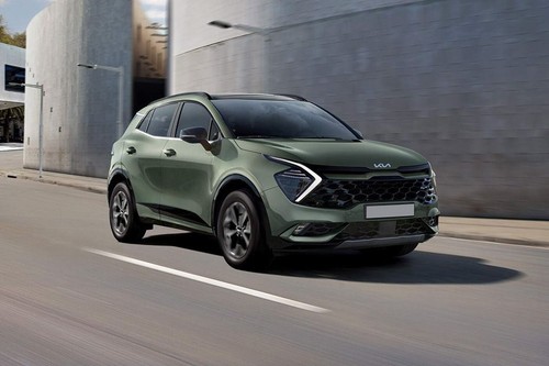 KIA Sportage Front Side View