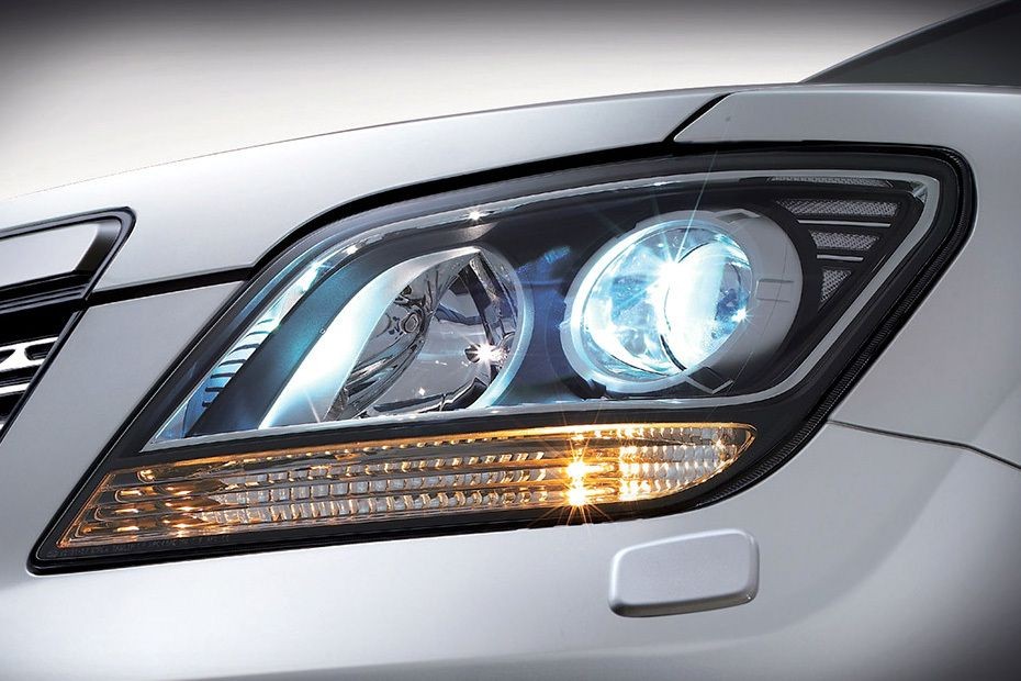 Mohave Headlight
