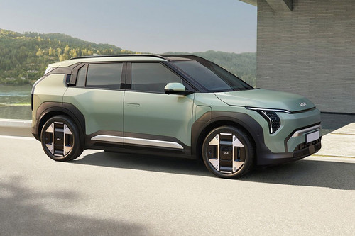 KIA EV3 Front Cross Side View