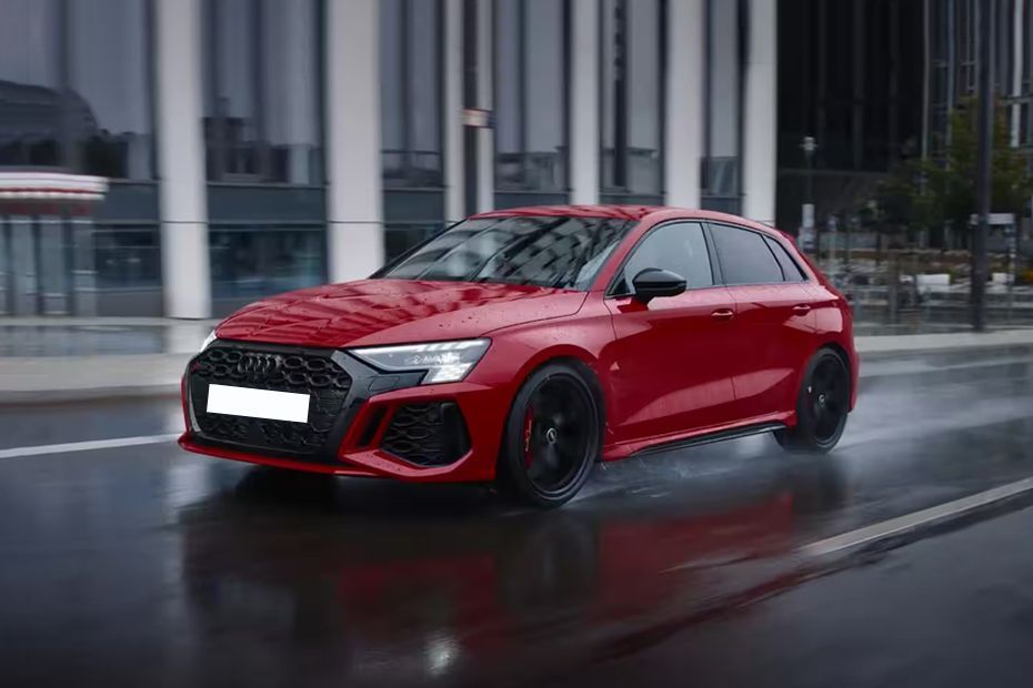 RS3 Sportback Front angle low view
