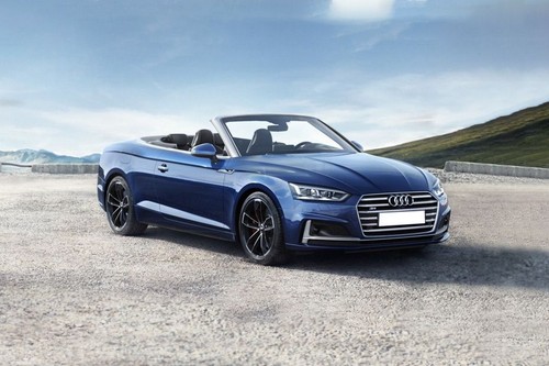 Audi S5 Convertible Front Cross Side View
