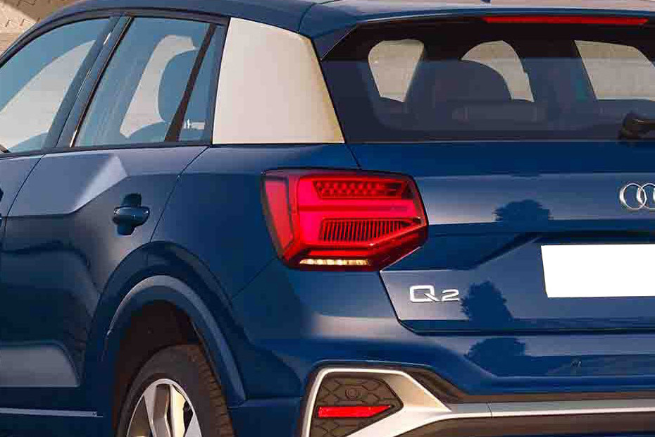 Q2 Tail light