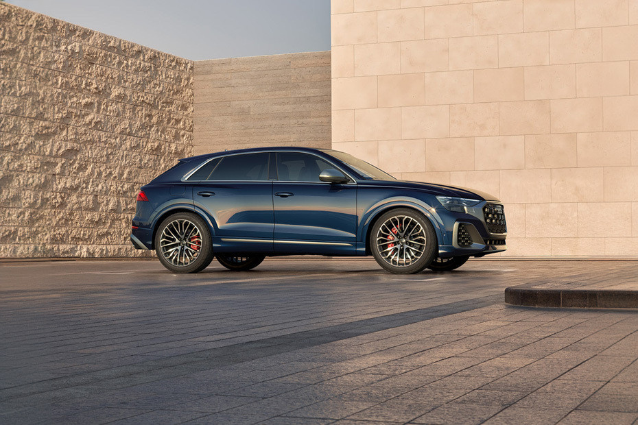 SQ8 Rear Medium Side View