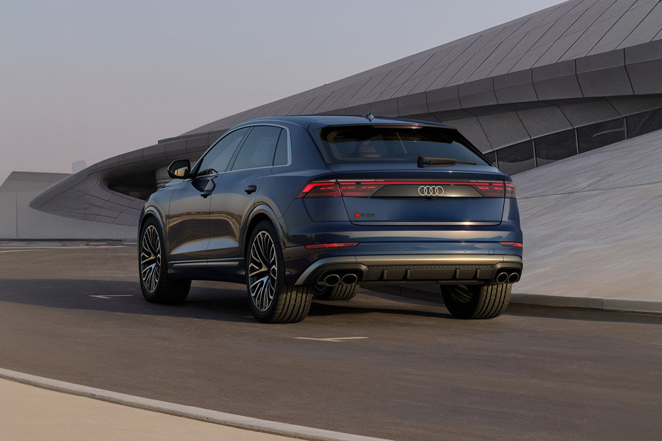 Rear Medium View of Audi SQ8