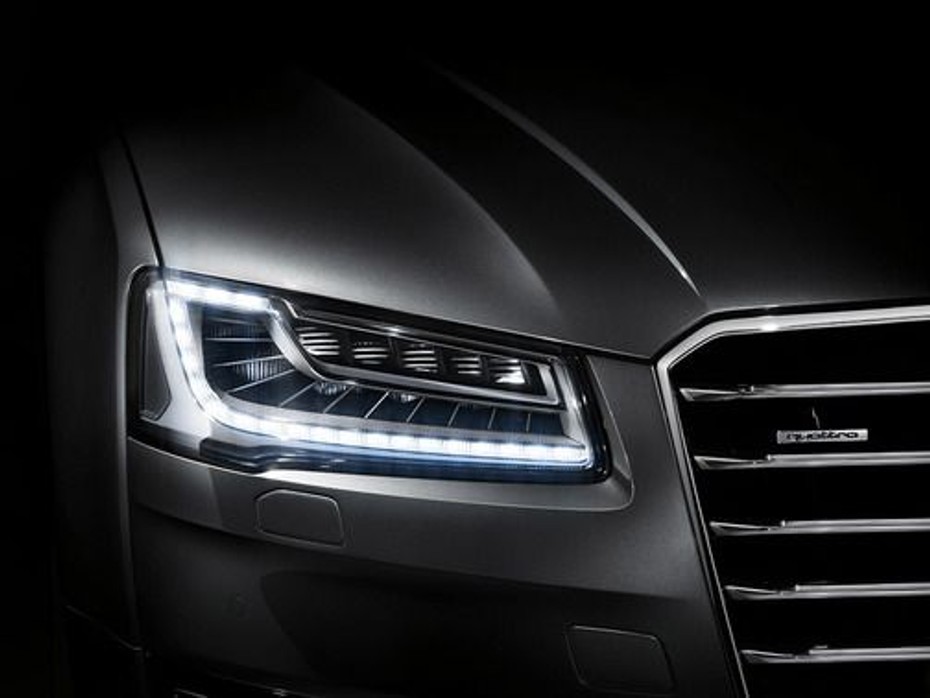 A8 L (2022-2023) Headlight