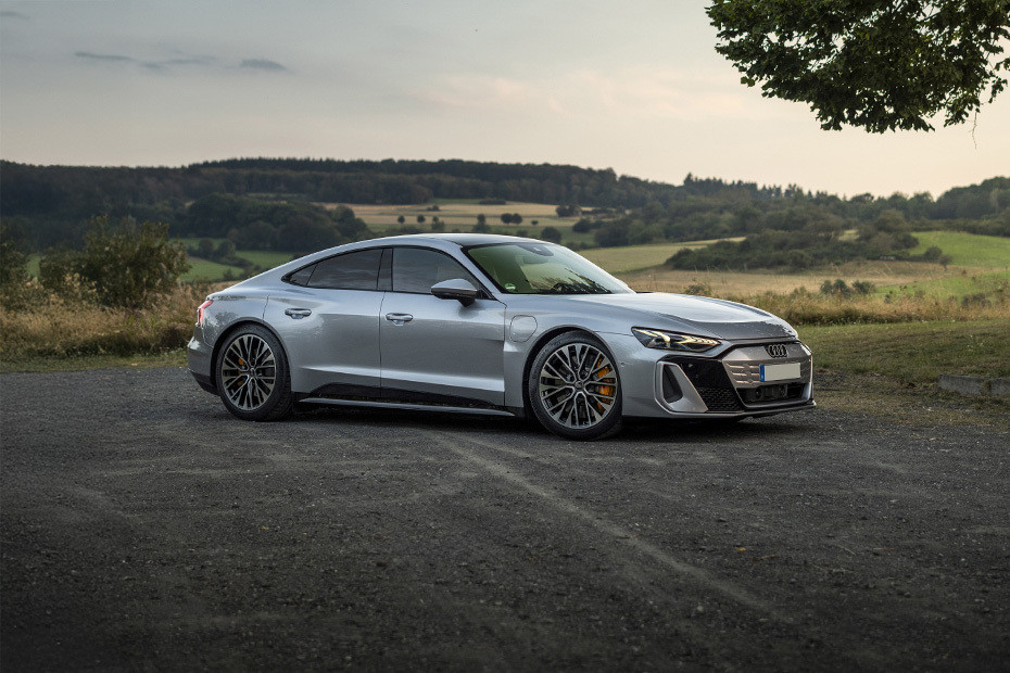 Audi S E-Tron GT Front Cross Side View